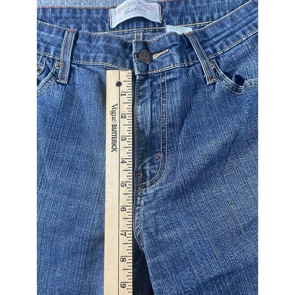 Levi Strauss Jeans Women's Size 10 Blue Med Wash Stretch Low Rise Bootcut - Picture 8 of 12